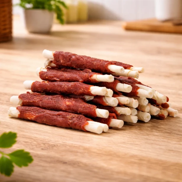 Pałeczki wołowe oblane kaczką 500g, przysmak dla psa Pet Secret