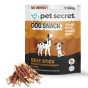 Przysmak dla psa Pet Secret – pałeczki wołowe z królikiem i rybą 500 g prezentowane wraz z opakowaniem.