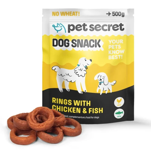 Przysmak dla psa Pet Secret – pierścienie z kurczakiem i rybą 500 g prezentowane wraz z opakowaniem.