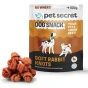 Przysmak dla psa Pet Secret – miękkie węzełki z królika 500 g prezentowane wraz z opakowaniem i naturalną formą produktu.