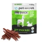 Przysmak dla psa Pet Secret – paluszki z kaczką 500 g prezentowane wraz z opakowaniem i naturalną formą produktu.